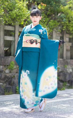 Blue Graceful and Gorgeous Furisode