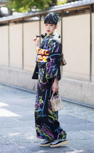 Black Artistic Kimono with a Paint Pattern