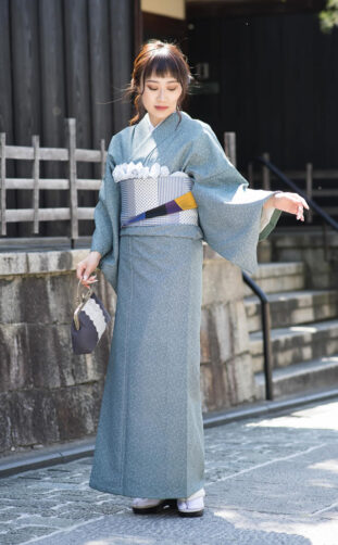 Adult-Like Cool Dull Blue Kimono